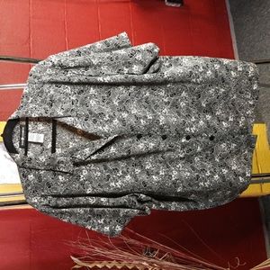 Sag Harbor Beige/Black Blouse